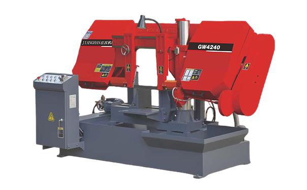 洪湖GW4240双柱卧式带锯床